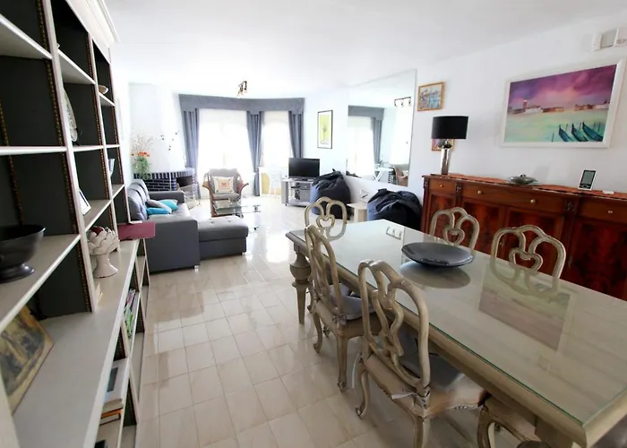 Leon Inmo Jean - 10035 Empuriabrava